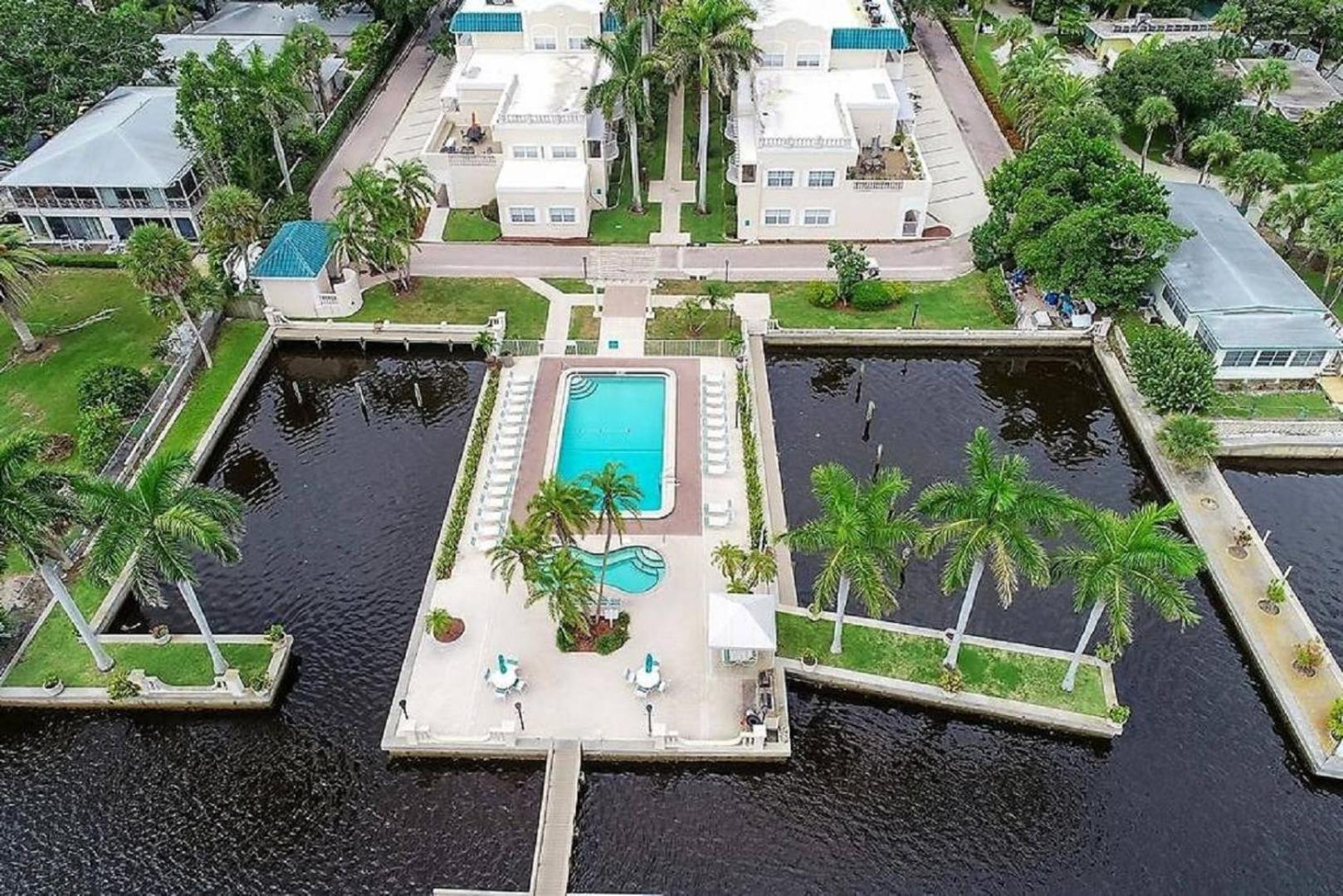Palm Bay Club Apartment Siesta Key Bagian luar foto